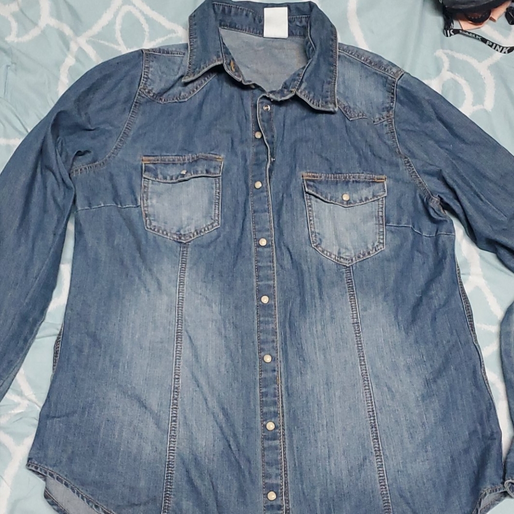 H&M jean button down
